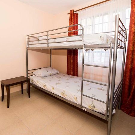 Hostelske - Ongata Rongai, Green Gardens Avenue Nairobi Exterior photo